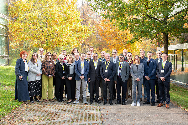 Vor der USA-Wahl - 60 US-Guys zu Besuch an der Uni Ulm